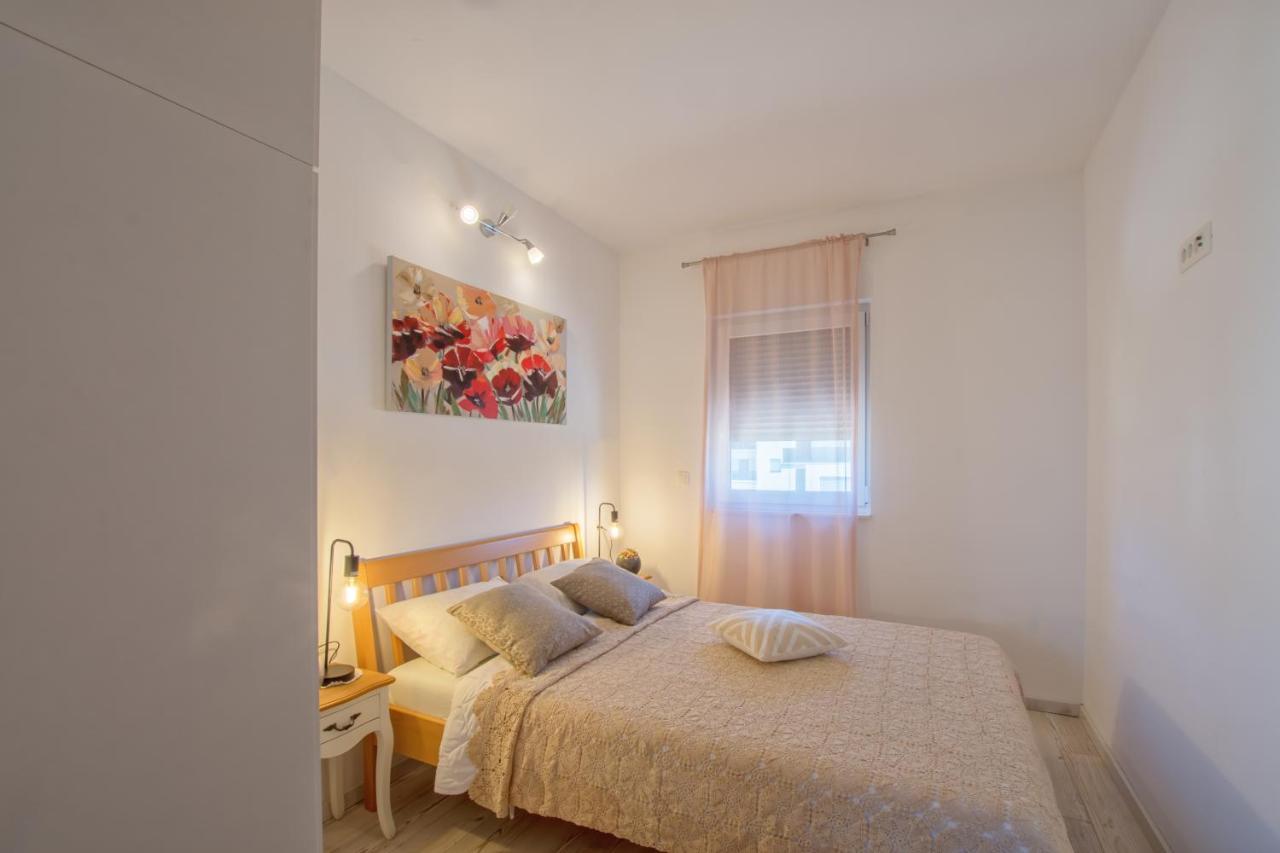 Judita Trogir Bagian luar foto