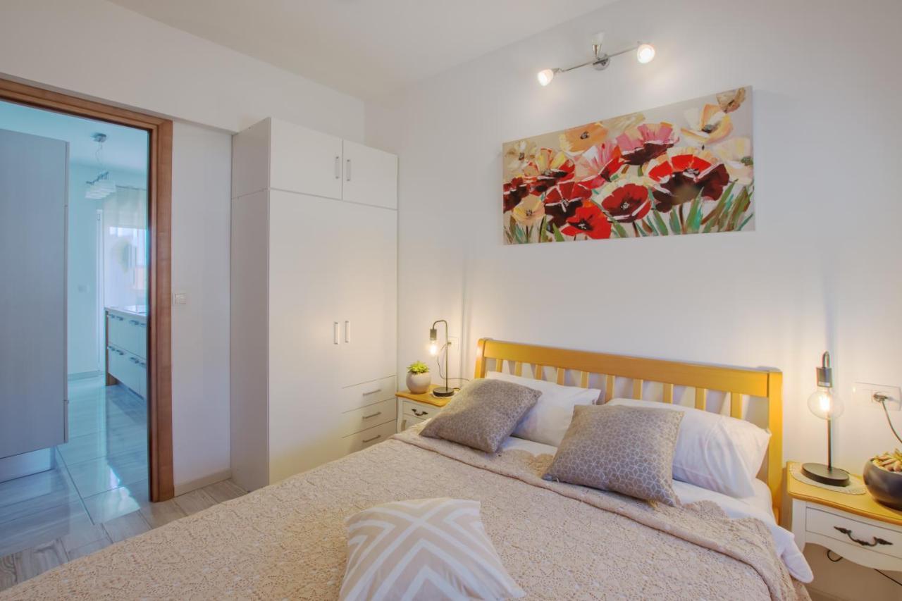 Judita Trogir Bagian luar foto