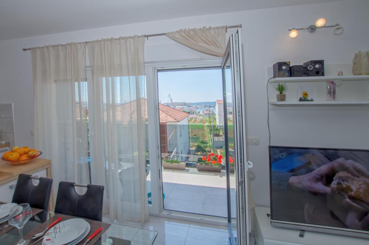 Judita Trogir Bagian luar foto