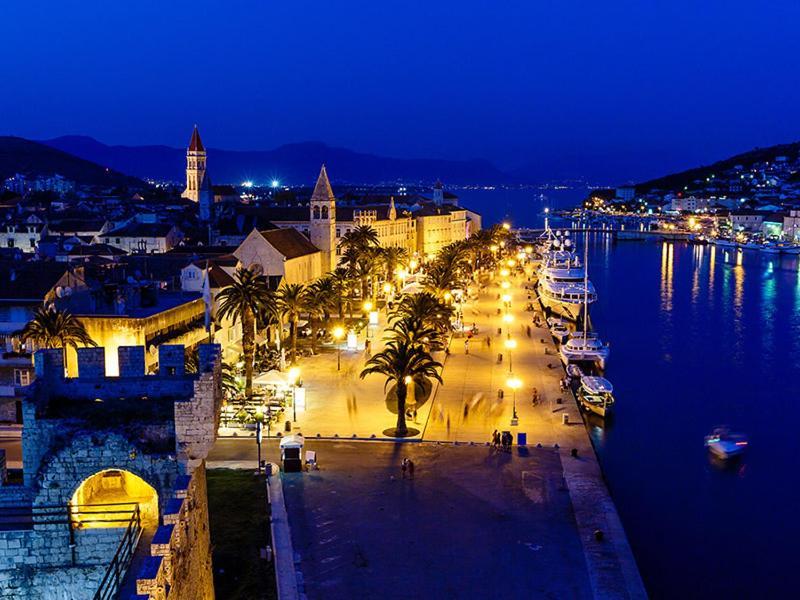 Judita Trogir Bagian luar foto