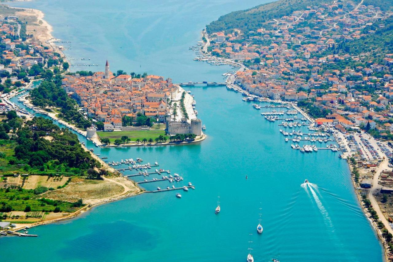 Judita Trogir Bagian luar foto